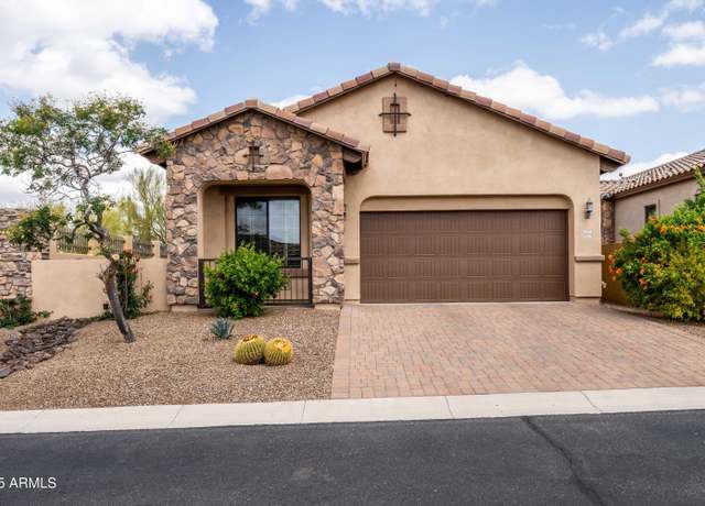 Property at 8804 E Ivy St, Mesa, AZ 85207, 3 beds, 2 baths