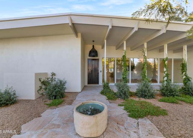 Property at 37 Spur Cir, Scottsdale, AZ 85251, 4 beds, 3 baths
