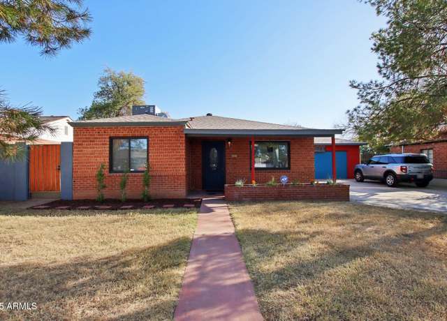 Property at 2511 E Pinchot Ave, Phoenix, AZ 85016, 3 beds, 3 baths