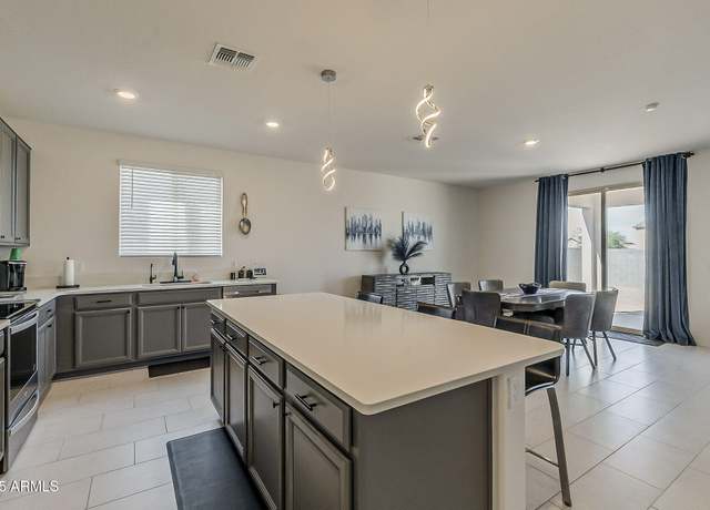 Property at 2775 N Mulberry Pl, Casa Grande, AZ 85122, 3 beds, 2 baths
