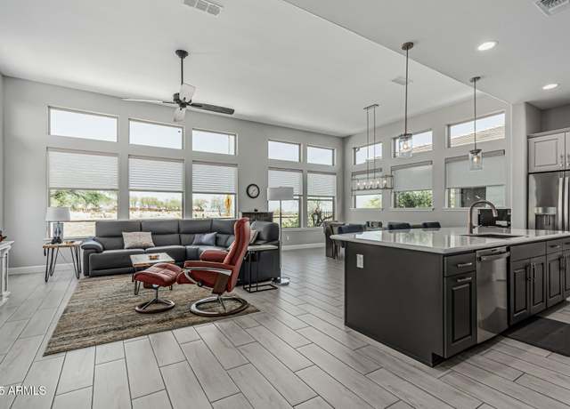 Property at 5233 N 207th Dr, Buckeye, AZ 85396, 3 beds, 3 baths