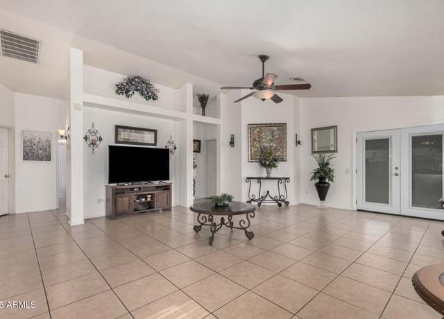 Property at 10465 W Windsor Blvd, Glendale, AZ 85307, 3 beds, 2 baths