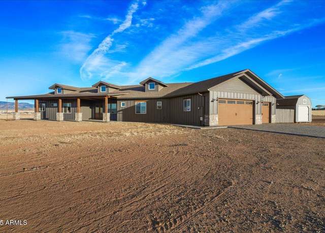 Property at 6911 E Camden Ln, Prescott Valley, AZ 86315, 4 beds, 4 baths