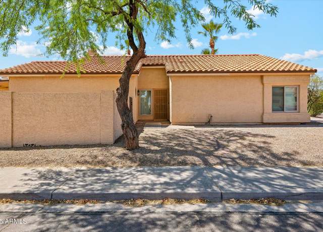 Property at 4353 E Desert Wind Dr, Phoenix, AZ 85044, 2 beds, 2 baths