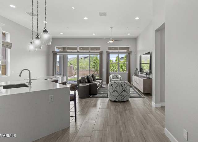 Property at 23600 N 76th Pl, Scottsdale, AZ 85255, 4 beds, 3 baths