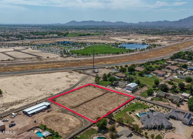 Property at xxx E Queen Creek Rd Unit -, Gilbert, AZ 85298