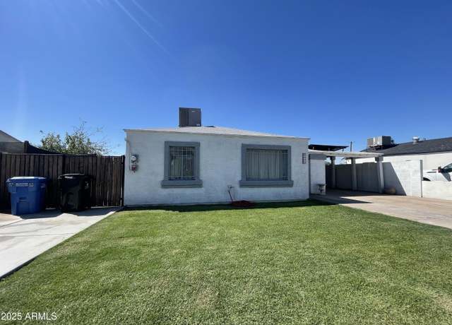 Property at 3215 W Garfield St, Phoenix, AZ 85009, 5 beds, 2 baths