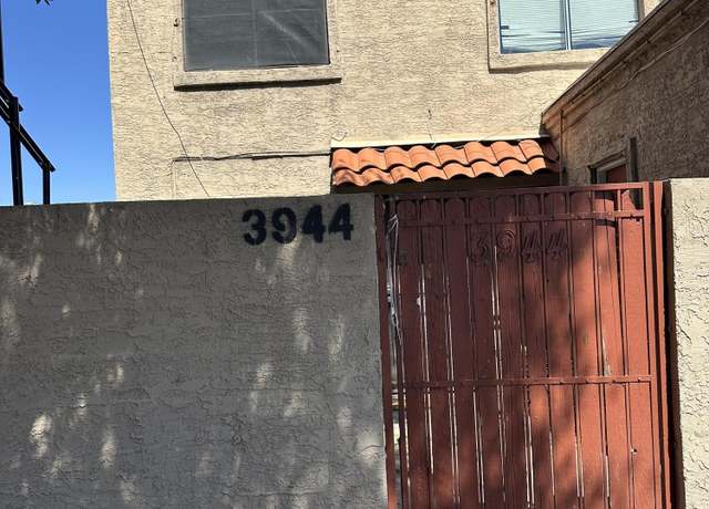 Property at 3944 W Camelback Rd, Phoenix, AZ 85019, 2 beds, 1 bath