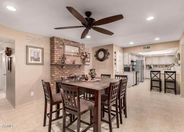 Property at 10820 N 45th Dr, Glendale, AZ 85304, 3 beds, 2 baths