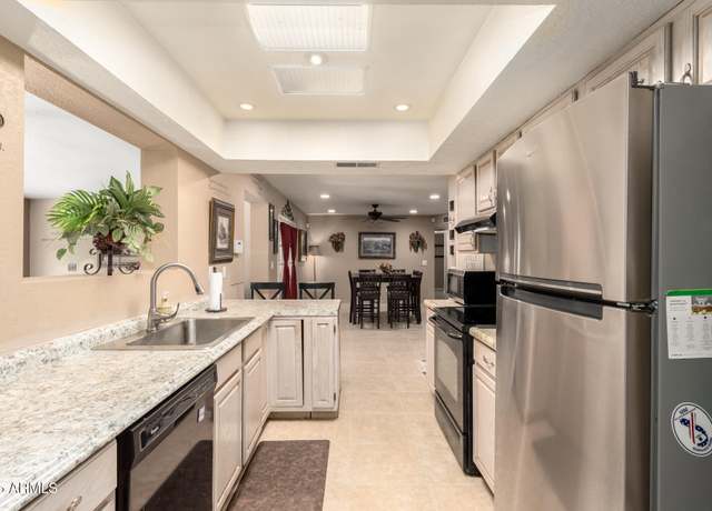 Property at 10820 N 45th Dr, Glendale, AZ 85304, 3 beds, 2 baths
