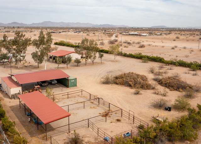 Property at 2432 N 433rd Dr, Tonopah, AZ 85354, 3 beds, 2 baths
