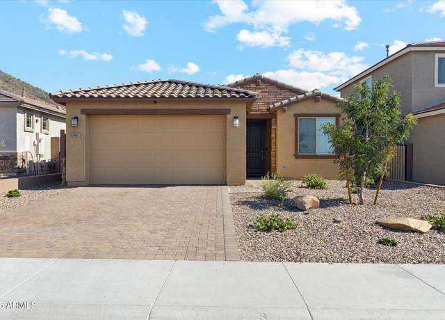 Property at 12402 W Cassia Trl, Peoria, AZ 85383, 3 beds, 2 baths
