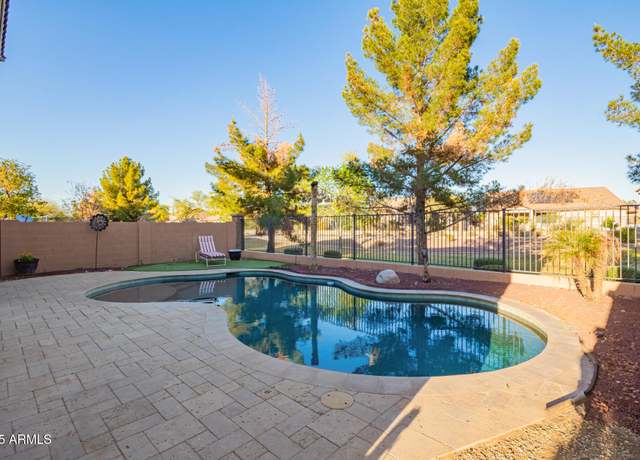 Property at 9009 S 57th Dr, Laveen, AZ 85339, 3 beds, 2.5 baths