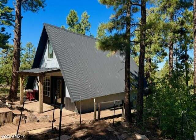 Property at 1725 Turkey Mountain Rd, Happy Jack, AZ 86024, 1 bed, 1.5 baths