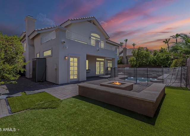 Property at 1612 E Glenhaven Dr, Phoenix, AZ 85048, 5 beds, 3 baths