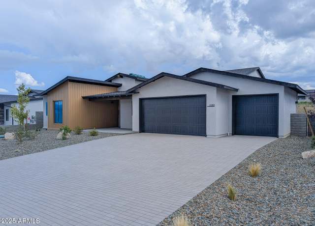 Property at 5080 N Jeffers Ave, Prescott Valley, AZ 86314, 3 beds, 2.5 baths