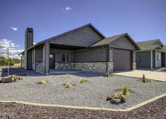 Property at 2101 E Rimstone Dr, Show Low, AZ 85901, 2 beds, 2 baths