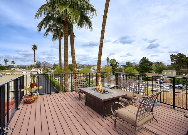 Property at 2637 E Beekman Pl, Phoenix, AZ 85016, 3 beds, 3 baths
