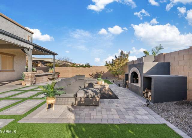 Property at 20981 E Watford Dr, Queen Creek, AZ 85142, 3 beds, 3.5 baths