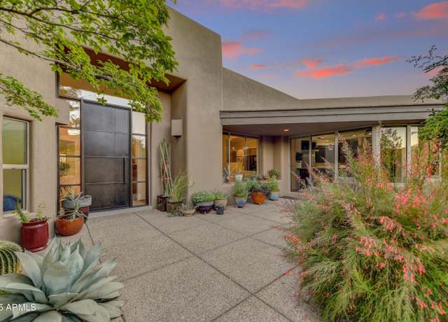 Property at 10638 E Honey Mesquite Dr, Scottsdale, AZ 85262, 2 beds, 3 baths