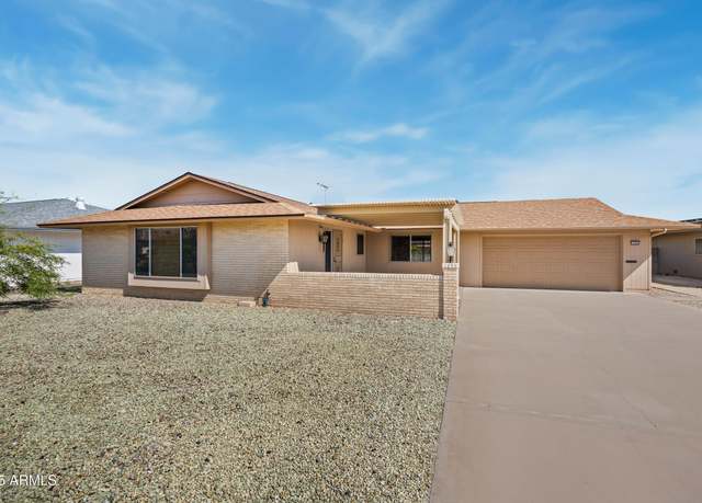 Property at 11041 W Pleasant Valley Rd, Sun City, AZ 85351, 2 beds, 2 baths