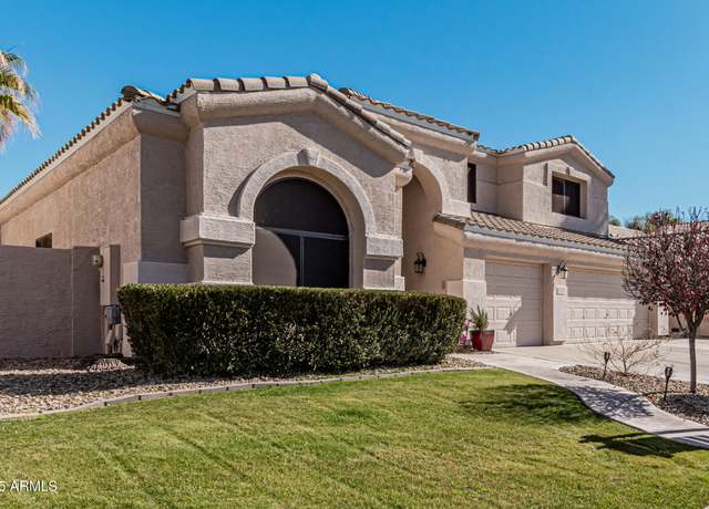 Property at 3331 S Vine St, Chandler, AZ 85248, 5 beds, 2.5 baths