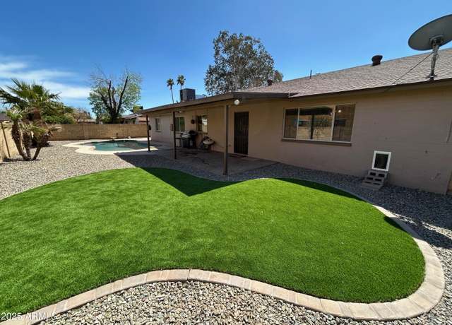 Property at 2222 W Kristal Way, Phoenix, AZ 85027, 4 beds, 2 baths