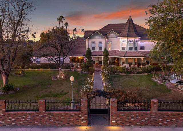 Property at 616 E Carver Rd, Tempe, AZ 85284, 10 beds, 7 baths