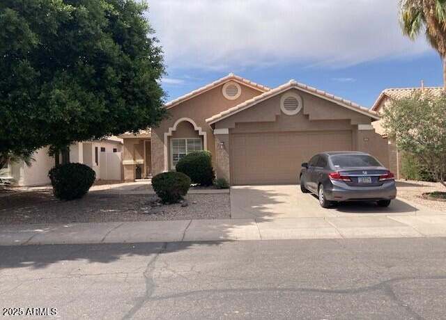 Property at 914 W Morelos St, Chandler, AZ 85225, 3 beds, 2 baths