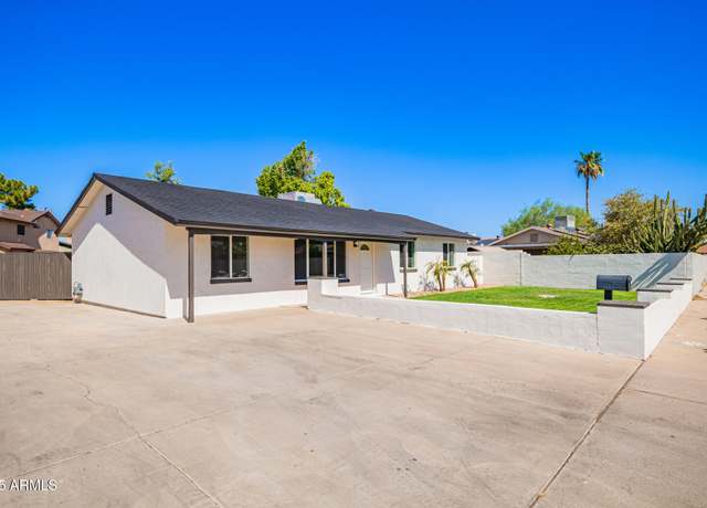 Property at 5226 N 78th Ave, Glendale, AZ 85303, 4 beds, 2 baths