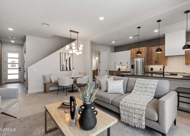 Property at 377 E Windsor Ave #21, Phoenix, AZ 85004, 3 beds, 2.5 baths