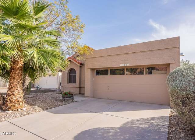 Property at 11381 E Poinsettia Dr, Scottsdale, AZ 85259, 2 beds, 2 baths