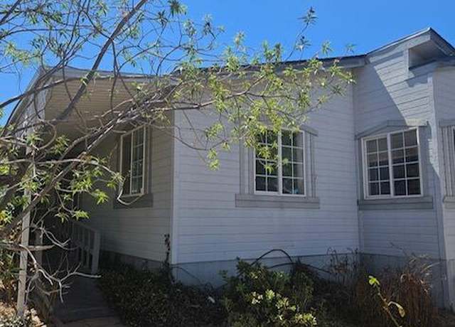 Property at 484 S Little Bear Trl, Sierra Vista, AZ 85635, 2 beds, 2 baths