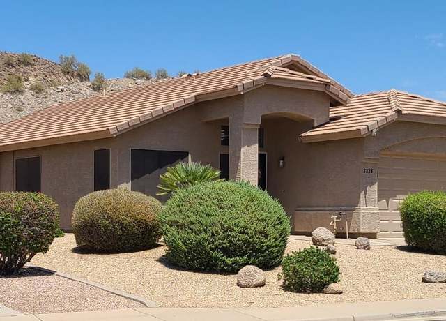 Property at 8828 E Fountain St, Mesa, AZ 85207, 3 beds, 2 baths