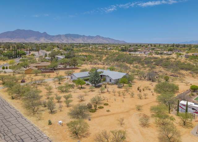 Property at 1710 N San Marcos DE Niza Dr, Sierra Vista, AZ 85635, 3 beds, 2 baths