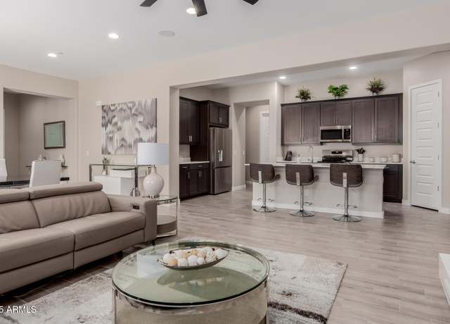 Property at 3852 E Bartlett Way, Chandler, AZ 85249, 4 beds, 2.5 baths