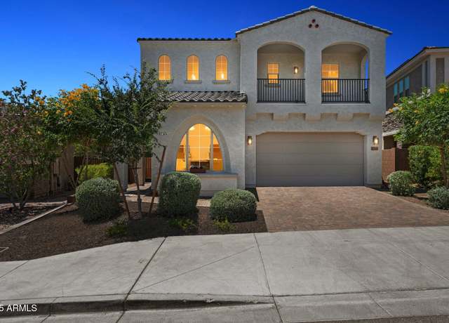Property at 22306 N 34th Pl, Phoenix, AZ 85050, 4 beds, 3.5 baths