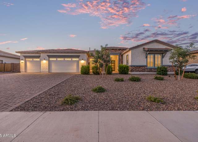Property at 3814 W Running Deer Trl, Phoenix, AZ 85083, 4 beds, 3.5 baths