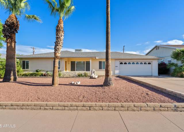 Property at 6827 E Palm Ln, Scottsdale, AZ 85257, 3 beds, 2 baths