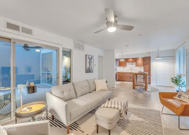 Property at 1241 E Medlock Dr #112, Phoenix, AZ 85014, 1 bed, 1 bath