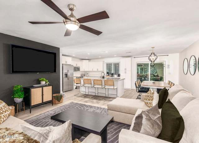 Property at 8437 E Bonnie Rose Ave, Scottsdale, AZ 85250, 5 beds, 3 baths
