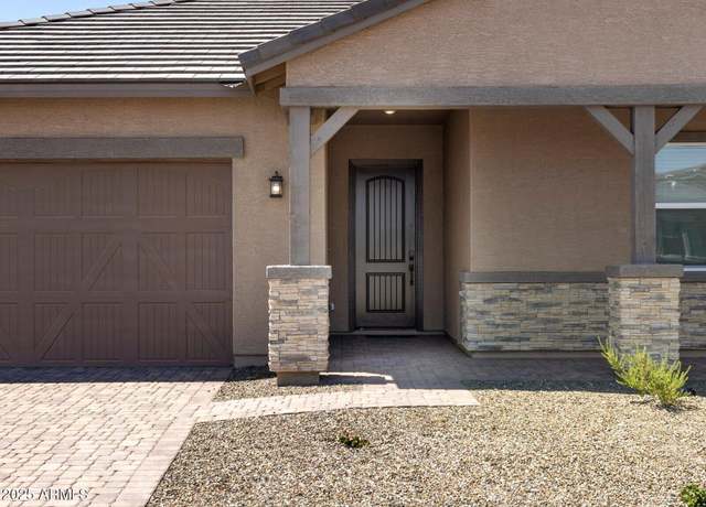 Property at 17609 W Pierson St, Goodyear, AZ 85395, 5 beds, 3 baths
