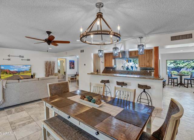 Property at 275 Mogollon Dr, Sedona, AZ 86336, 2 beds, 2 baths