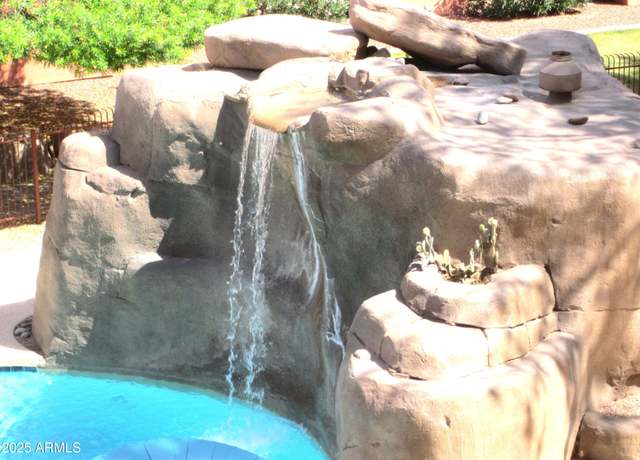 Property at 12222 N Paradise Village Pkwy S #325, Phoenix, AZ 85032, 1 bed, 1 bath