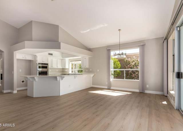 Property at 10417 E Champagne Dr, Sun Lakes, AZ 85248, 2 beds, 2 baths