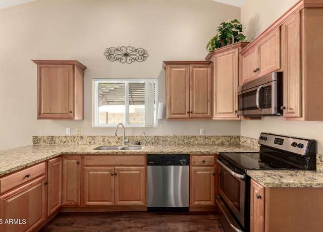 Property at 2753 E Kenwood St, Mesa, AZ 85213, 3 beds, 2 baths