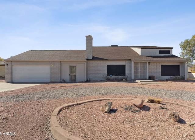Property at 3017 W Sahuaro Dr, Phoenix, AZ 85029, 5 beds, 2 baths