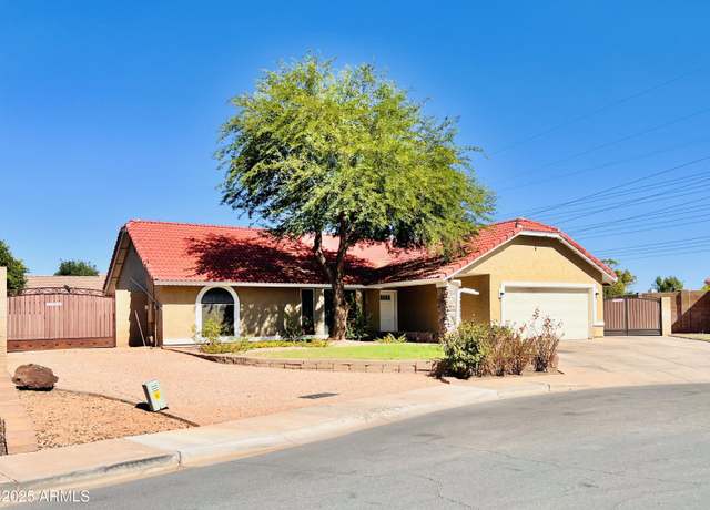 Property at 625 N 38th St N, Mesa, AZ 85205, 3 beds, 2 baths