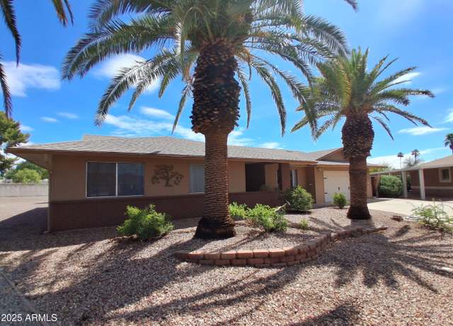 Property at 18418 N Laurel Dr, Sun City, AZ 85373, 3 beds, 2 baths