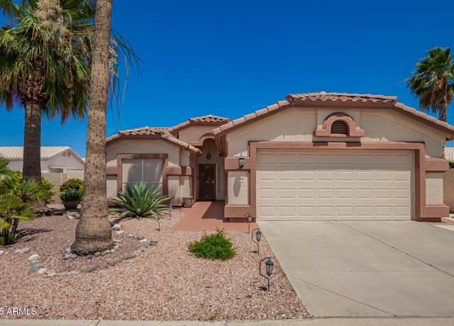 Property at 17585 N Coyote Lakes Pkwy, Surprise, AZ 85378, 2 beds, 2 baths